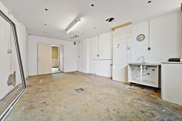 Medium property photo - Van Musschenbroekstraat 53, 2522 AJ Den Haag